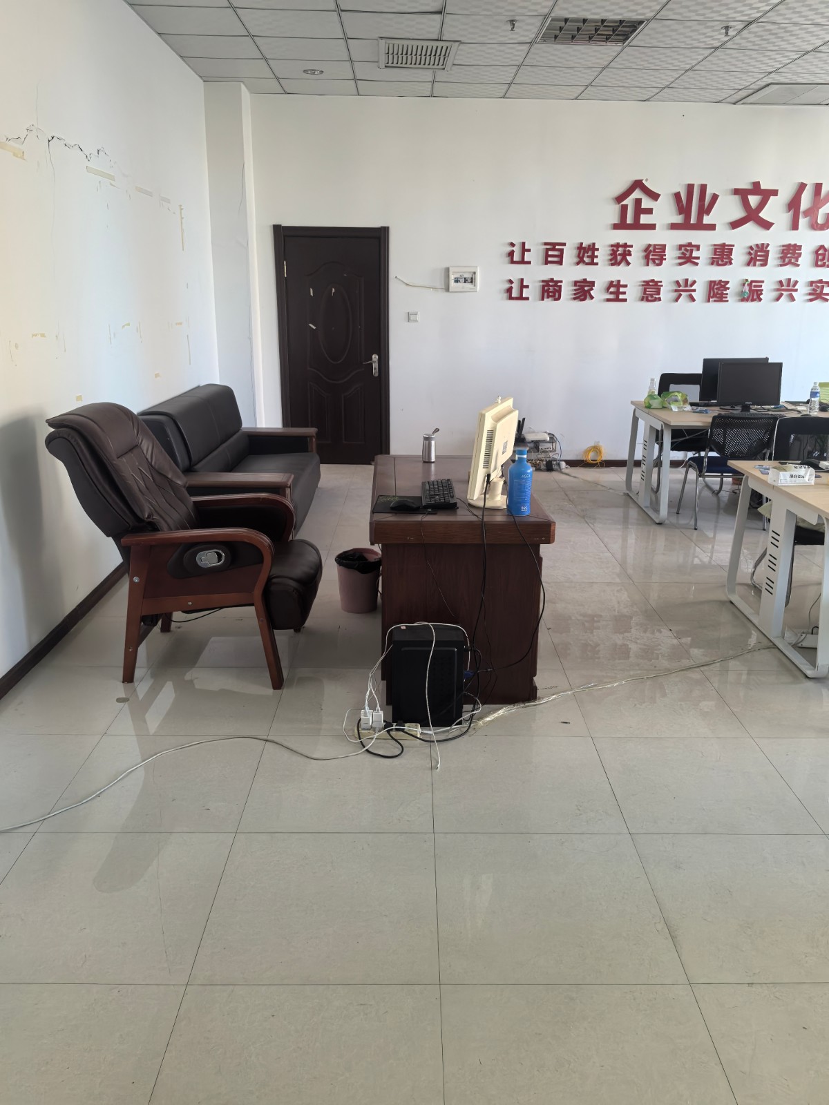 �D(zhu��n)�⣺��ɽ�۾���(xi��)�֘����������M(f��i)ʹ����